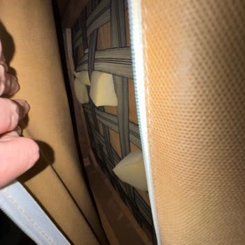 Kelebek Mobilya'dan Aldığım Üçlü Koltuk Sürekli Çöküyor Ve Servis Süreci Aksıyor: Değişim Talebi