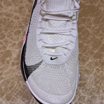 Nike Air Zoom Alphafly 3 Ayakkabısında 14 Km Sonra Tabanda Yırtılma Ve Kullanım Hatası İddiası