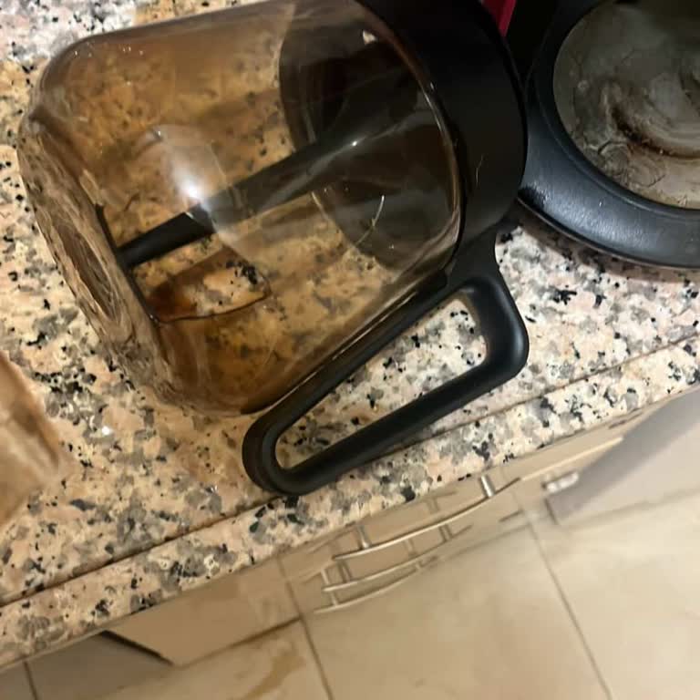 Media Markt'tan Yanıltıcı Sigorta Sözü Cam Demlik Değişiminin Reddi Ve Düşük Tutar Çeki