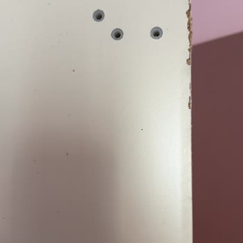 Hasarlı Dolap Parçaları Ve Uzun Teslim Süresi Mağduriyet Yaratıyor