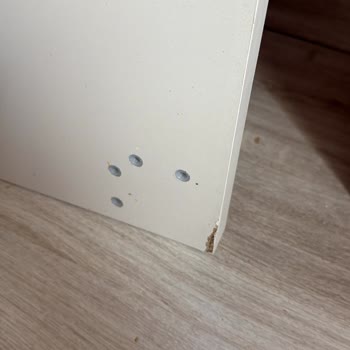 Hasarlı Dolap Parçaları Ve Uzun Teslim Süresi Mağduriyet Yaratıyor