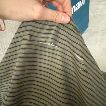 Zara Mağazasında İlk Yıkamada Açılan Gömlek Ve Mağaza Müdürünün Müşteri Hatası İddiası