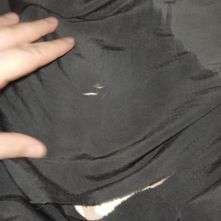 Ambar Tekstil Daha İlk Yıkamada Gömlek Yırtıldı