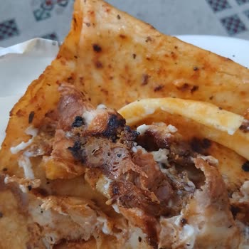 Maydonoz Döner Yanık Dürüm ve Eksik İçecek, Engellilik Durumumda İletişim Tercihim Yok Sayıldı