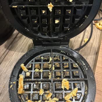 Waffle Makinesinde Yapışma Sorunu Ve Değişim Talebi