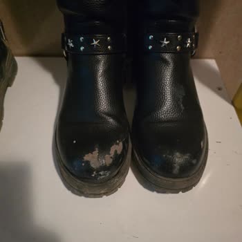 FLO'nun Polaris Botlarında Hızlı Deri Soyulması