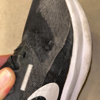 Nike Downshifter 13 Ayakkabısının Garanti Süresi İçinde Yırtılma Ve Deforme Olması