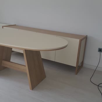 Teslimat Gecikmesi Ve Eksik Sandalyeler Ve Koltuk Sorunu