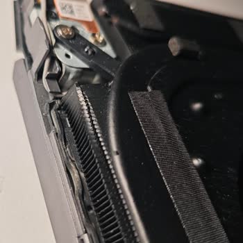 Hasarlı Heatsink Parçası İçin Ücretsiz Değişim Talebi