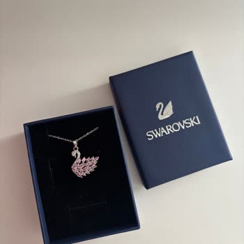 Sipariş Edilen Kolye Görseldekiyle Uyuşmadı Ve Müşteri Hizmetleri Cevapsız Kaldı