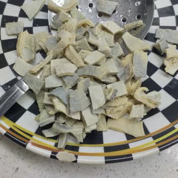 Alternatif Market'te Paketteki Yeşil Dana İşkembe Gıda Güvenliğini Tehdit Ediyor