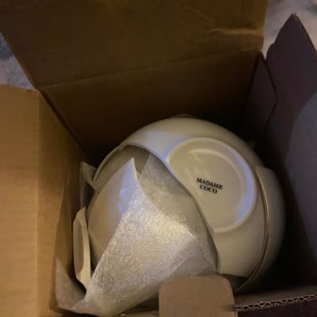 Madame Coco’da Kırık Çorba Kasesi, Yeniden Gönderim İsteği