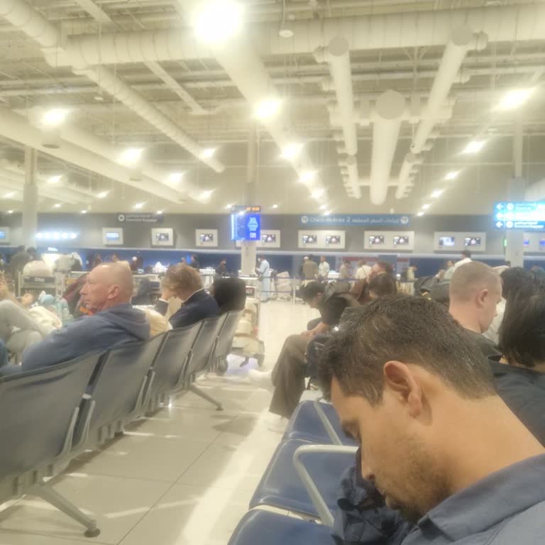 FUN&SUN Жалоба На Компанию. Представители оставили туристов в аэропорту без поддержки и информации