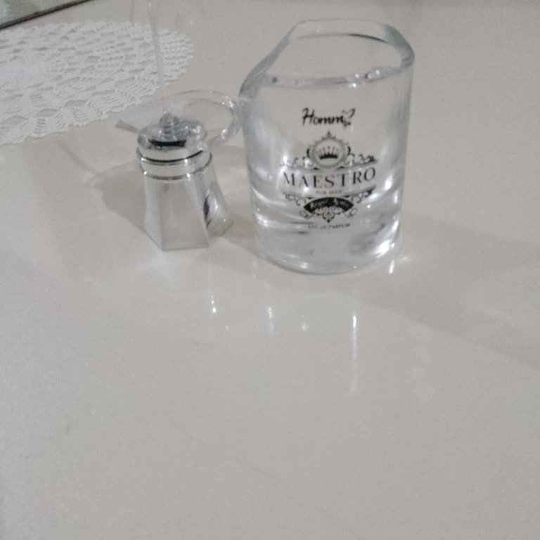 Kırık Parfüm Ve İzin Almadan Eklenen Tester Ücretine İtiraz