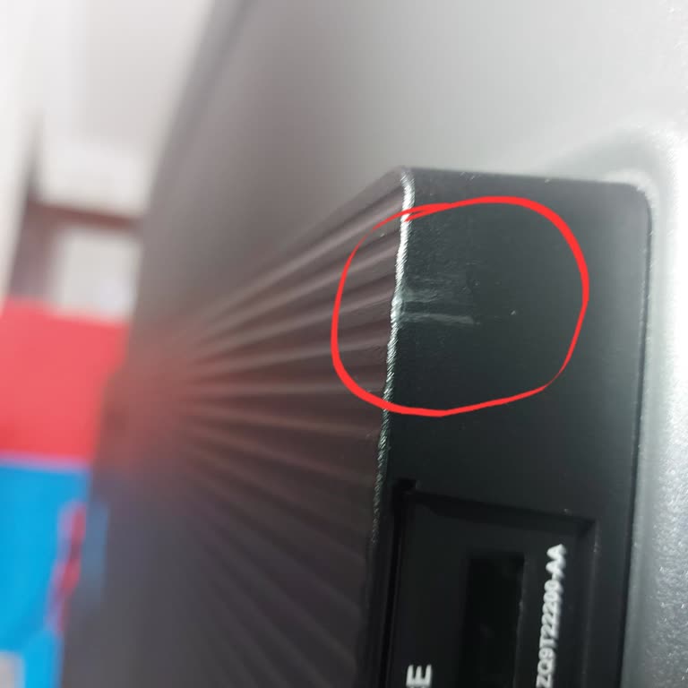 Sıfır Grundig Televizyonda Kalıp İzine Rağmen Değişim Talebi