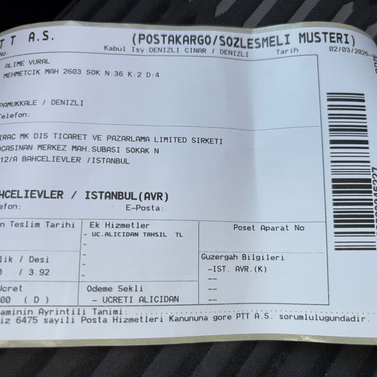 Yanlış Renk Gönderimi Ve Uzun Süreli İlgisizlik Nedeniyle Ücret İadesi Talebi