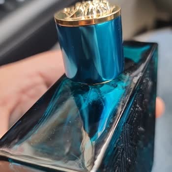 Versace Eros Parfümde Kapak Sızıntısı Ve Kalıcılık Eksikliği