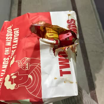 Eksik Ve Hasarlı Ürün, Canlı Destekte Yardım Olmaması