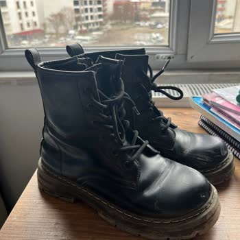 Kısa Sürede Açılan Dikişler Ve Mağazanın Ret Cevabı Üzerine Değişim Ve İade Talebi