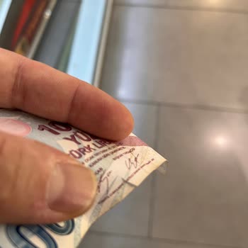 Geçerli Nakit Banknotunun Keyfi Reddedilmesi Ve Personelin Saygısız Tutumu