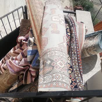 Halı Servisinde Kaba Ve Aşağılayıcı Davranış