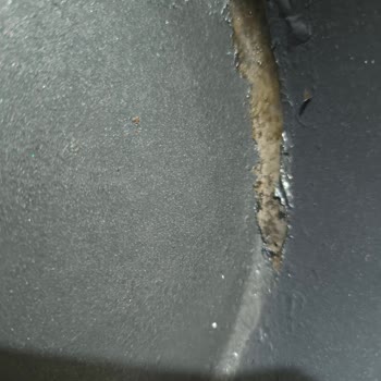 Brillant Döküm Tava Ve Tencere Setinde Kısa Sürede Kabarma Ve Soyulma