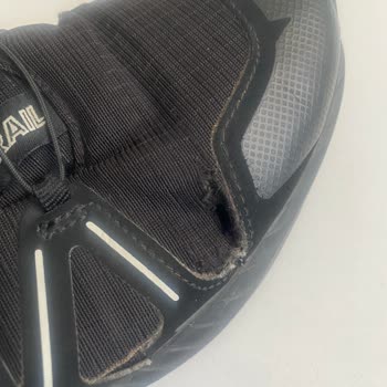 Az Kullanımda Yırtılan Salomon Ayakkabısı İçin Değişim Ve İade Talebi