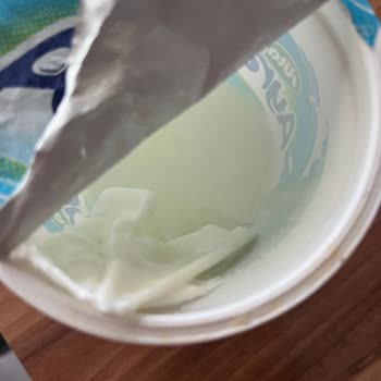 Sütaş Ayran’da Kağıt Parçası Bulunması Ve Bebek Güvenliği Endişesi