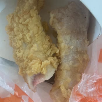 Popeyes Manavgat Şubesinde Çiğ Tavuk Ve Umursamaz Personel Tutumu
