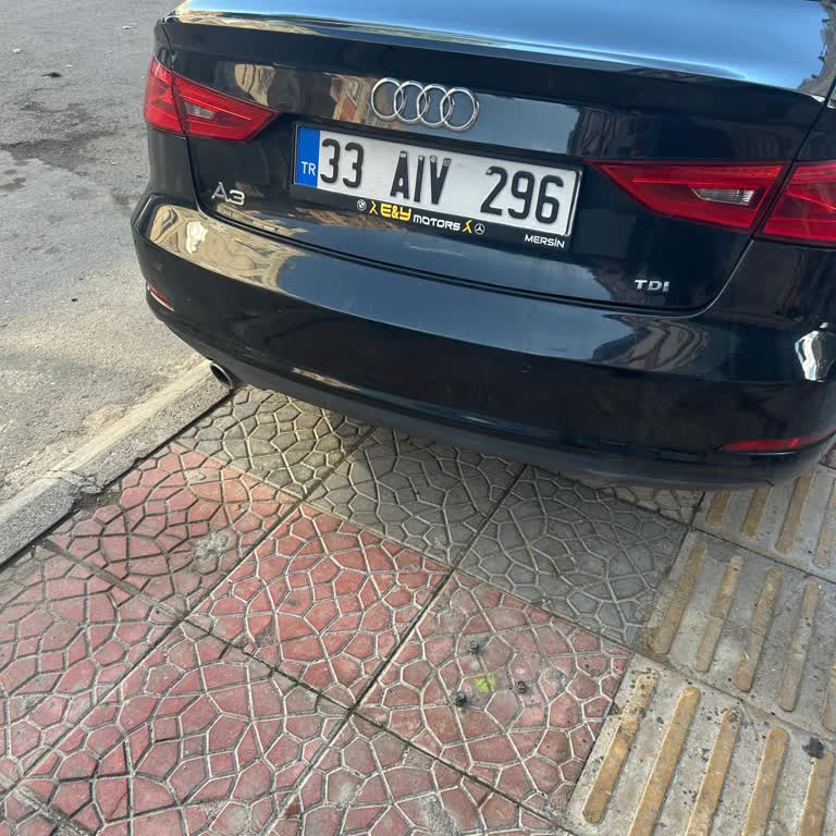 Martı Sürücüsü 90 TL Fazla Ücret Alarak Engelli Yolcuyu Azarladı