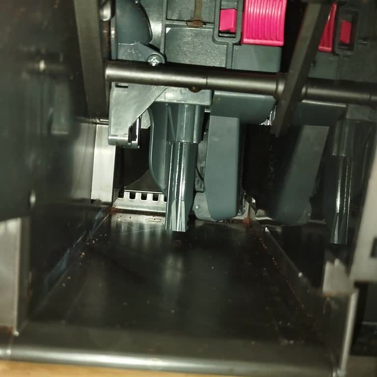 Media Markt’tan Alınan De’Longhi Kahve Makinesi Motor Arızası Ve İade Talebi