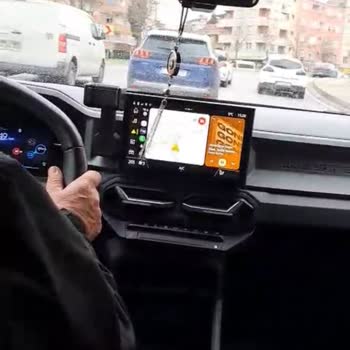 Renault Duster Multimedya Bağlantı Sorunu Yetkili Servis Çözüm Sunamıyor