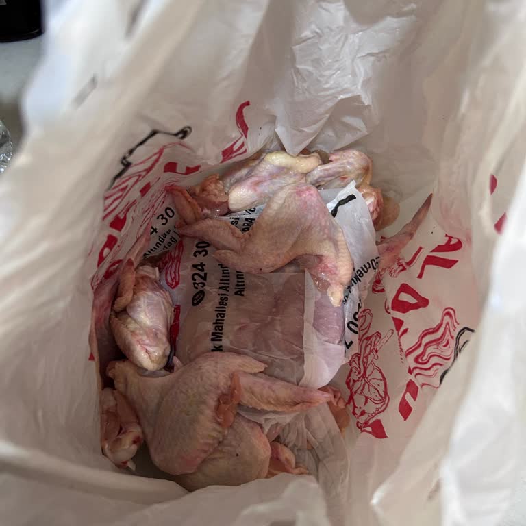 Alaoğlu Et Kasap Ürünün Hijyen Açısından Kabul Edilebilir Bir Yanı Yok