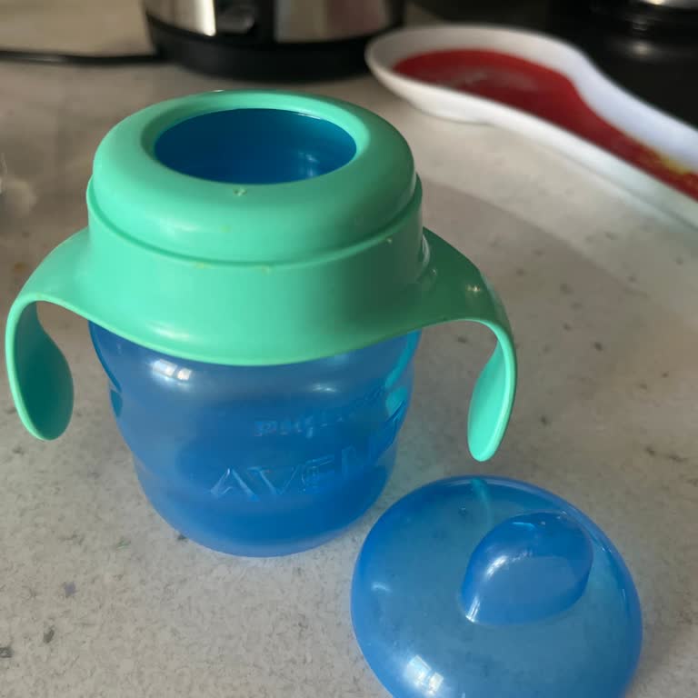 Alıştırma Bardağı Ucu Yıprandığında Tüm Ürünü Değiştirmek Gerekiyor