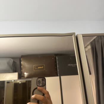 Asimo Mobilya Florya’dan Teslim Edilen Kırık Ve Kalitesiz Dolaplar İçin Ücretsiz Değişim Talebi