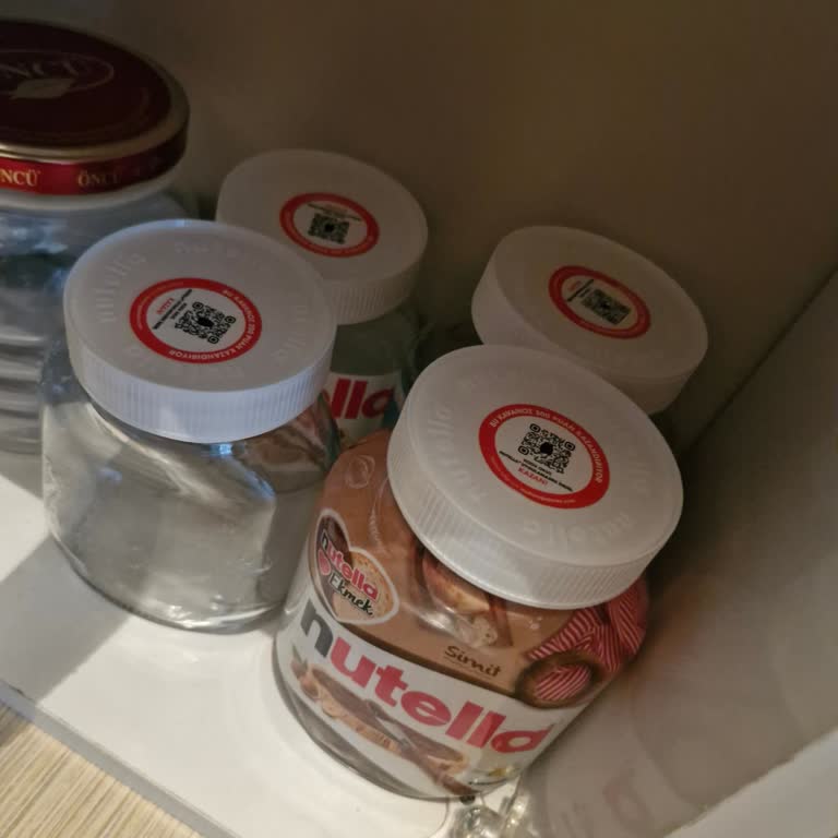 Nutella Boş Cam Kavanozların Geri Dönüşüm Eksikliği