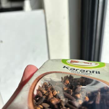 Kapalı Pakette Saç Teline Benzer Kıl Bulunması Ve Hijyen Endişesi