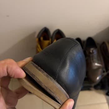 Ayakkabı Tabanı Hızla Ayrıldı, Değişim Talebi Reddedildi