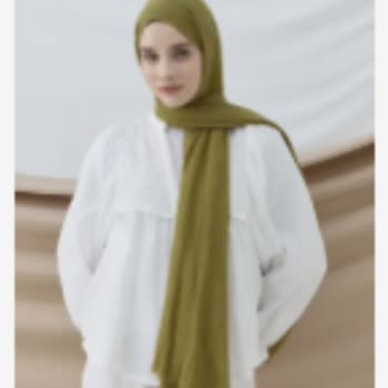 Sipariş Edilen Mocha Renkli Şalın Renk Uyumsuzluğu Ve Değişim Talebi