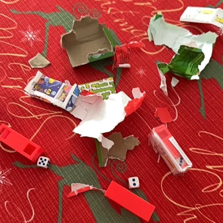 Toybox Üçlü Pakette Aynı Şans Oyunu Çocuğu Hayal Kırıklığına Uğrattı