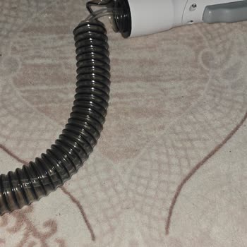 Kiwi Home Hortum Kısmı Kendiliğinden Yırtıldı