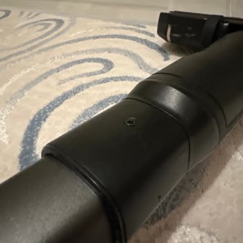 Garanti Kapsamındaki Philips Aquatrio 9000 Süpürgenin Çatlayan Parçaları İçin Ücretsiz Değişim Talebi