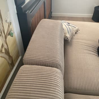 Modüler Koltuk Takımının Deformasyonu Ve Uzun Süreli Yanıtsızlık: Ayıpsız Misliyle Değişim Talebi