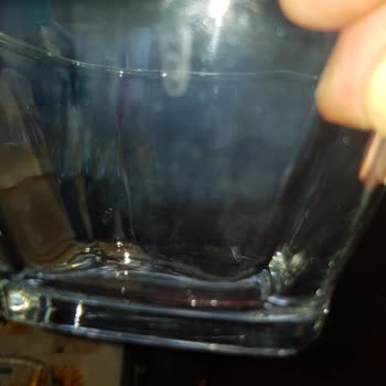 Cam Eşyaların Çizilmesi Ve Leke Sorunu, Servisin Kabul Edilemez Cevabı