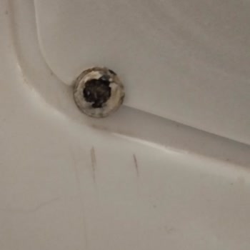 Servis Sonrası Makine Gürültülü, Hasarlı Ve Yetkili Servisin Yanıltıcı Raporu Ve Kaba Davranışı