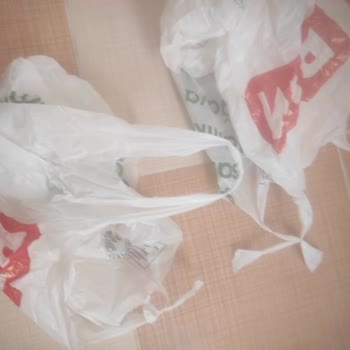 İnce Poşetler Nedeniyle Ürünler Dağınık, BİM’e Güven Azaldı