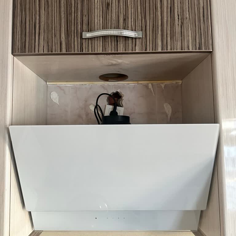 Simfer Ankastra Set Montajı Hatalı Ve Personel Üslubu Saygısız