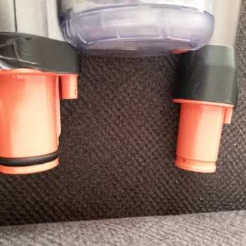 Philips 8000 Dik Süpürge Boru Kırılması Ve Toz Geri Dönmesi Nedeniyle Ücretsiz Değişim Talebi