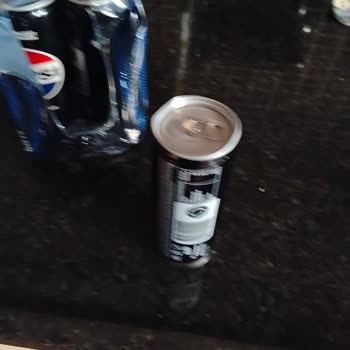 Kapalı Pepsi Kutusunun Boş Çıkması Ve Hızlı Değişim Talebi