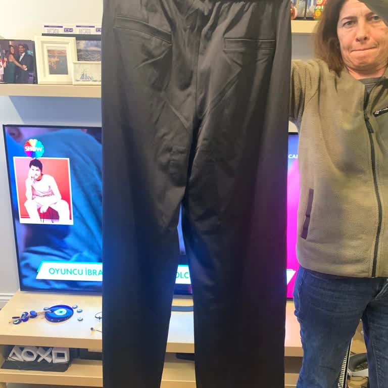 Yanıltıcı Ürün Ve İletişimsizlik Nedeniyle 1300 TL İade Talebi